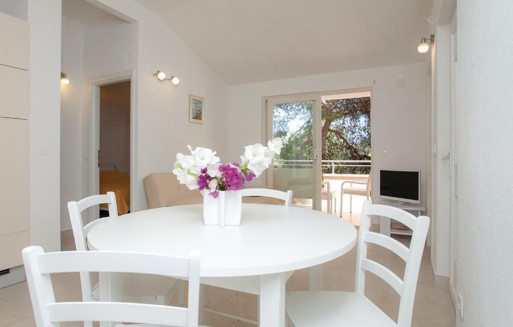 Beautiful Apartment By The Sea Prižba Esterno foto